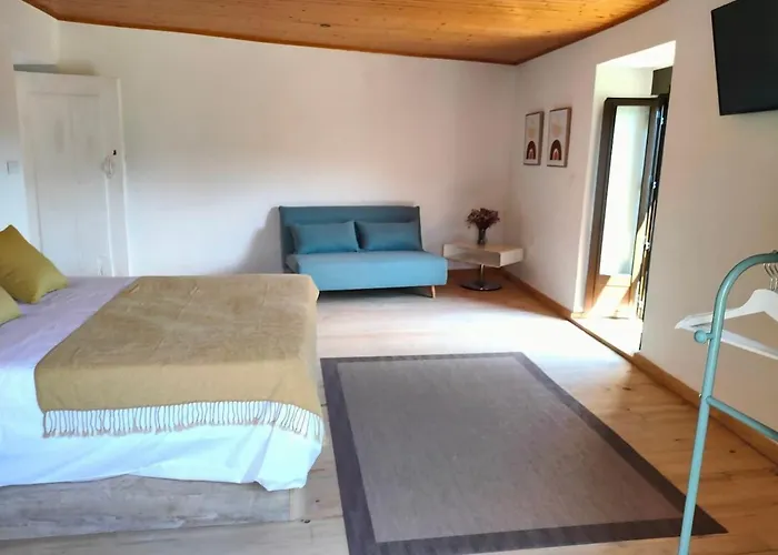 Alpstuga Xures Lobios *